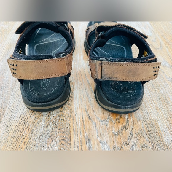 SOLD Keen Men’s Rialto II 3 Point Leather Hiking Sandals❤️🥾 - Picture 11 of 14